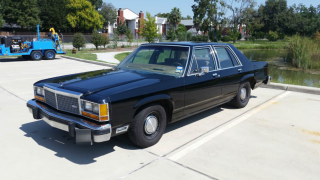 Illustration for article titled I want an old Crown Vic
